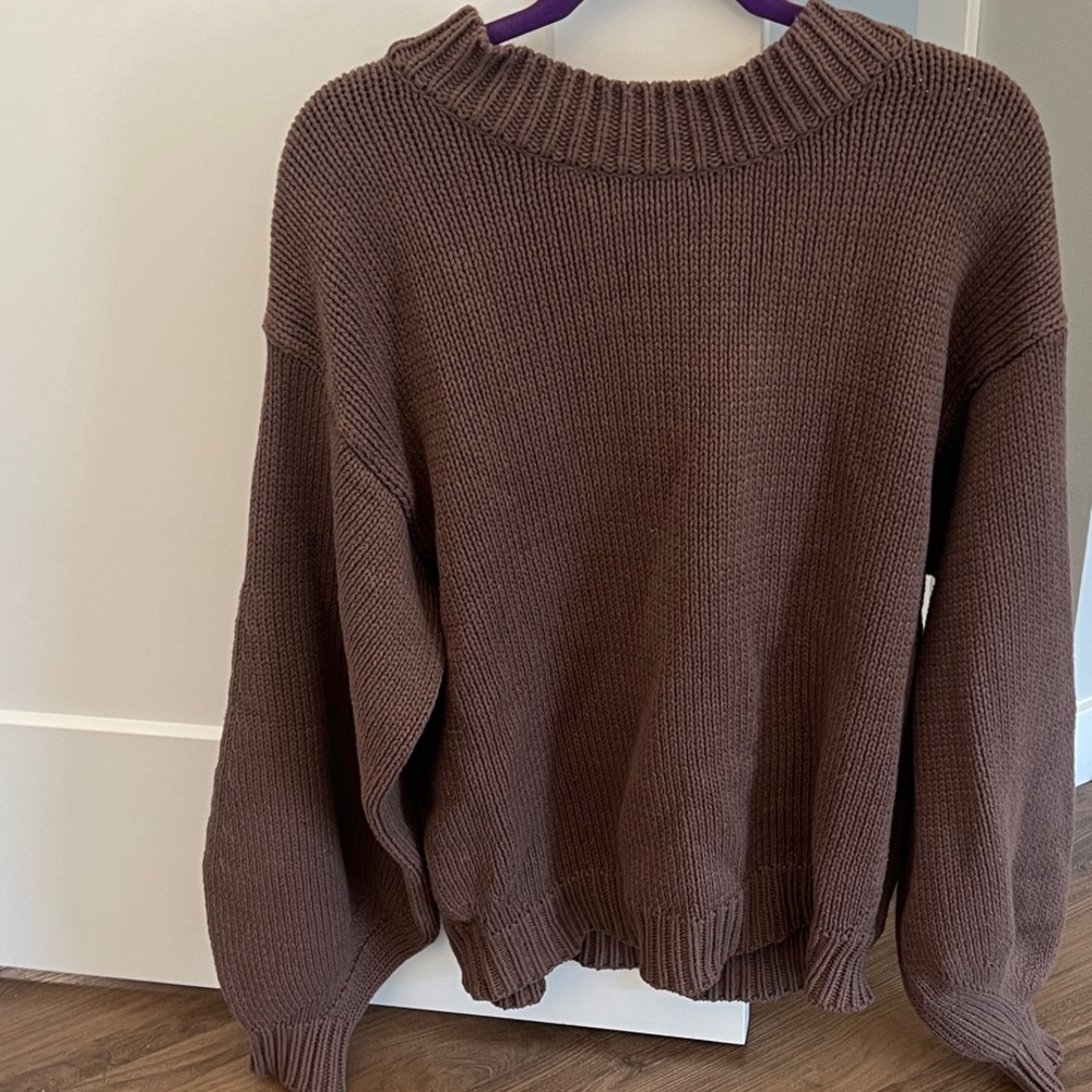 Cozy Oversized Brown Knit Sweater